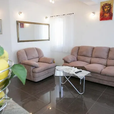 Ombre Villa